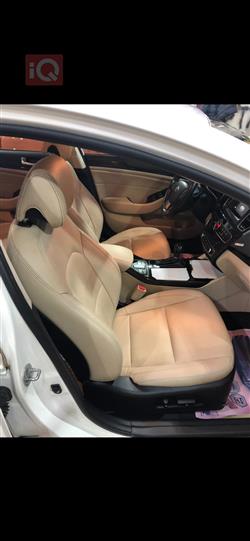 كيا كادينزا